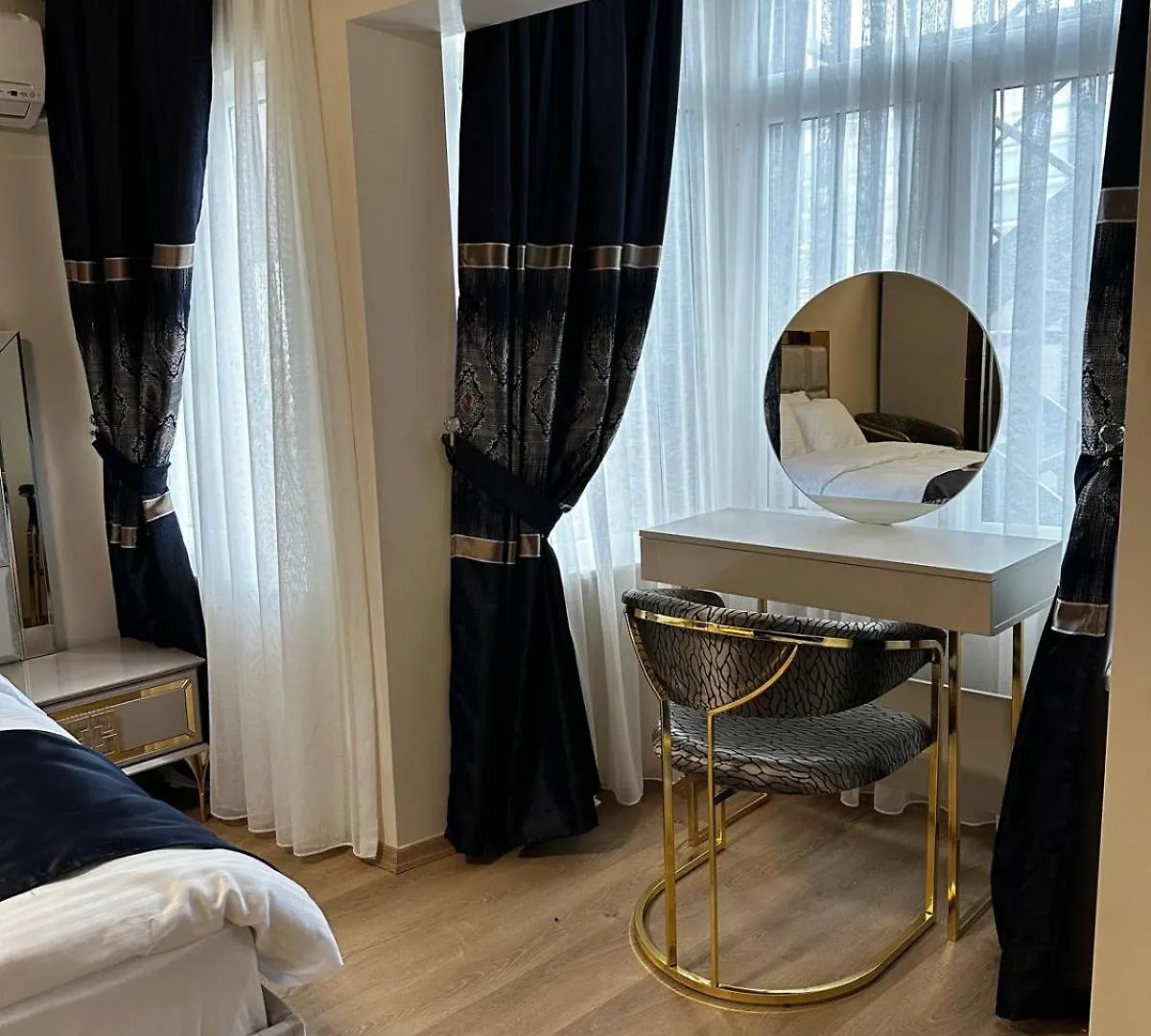 **  New Hotel Harbiye Isztambul Törökország